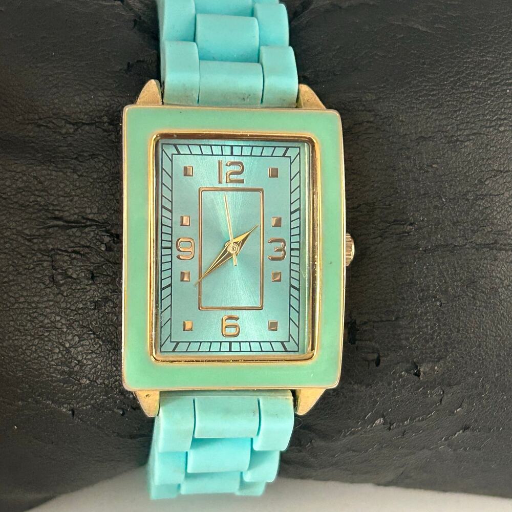 Women’s Aqua Blue Rectangular Analog Watch Gold Case Working New Battery